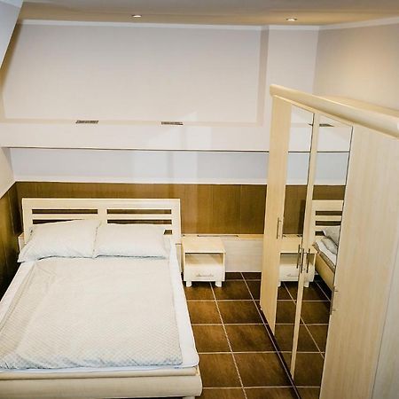 Apartament Stalowa Lägenhet Stalowa Wola Exteriör bild