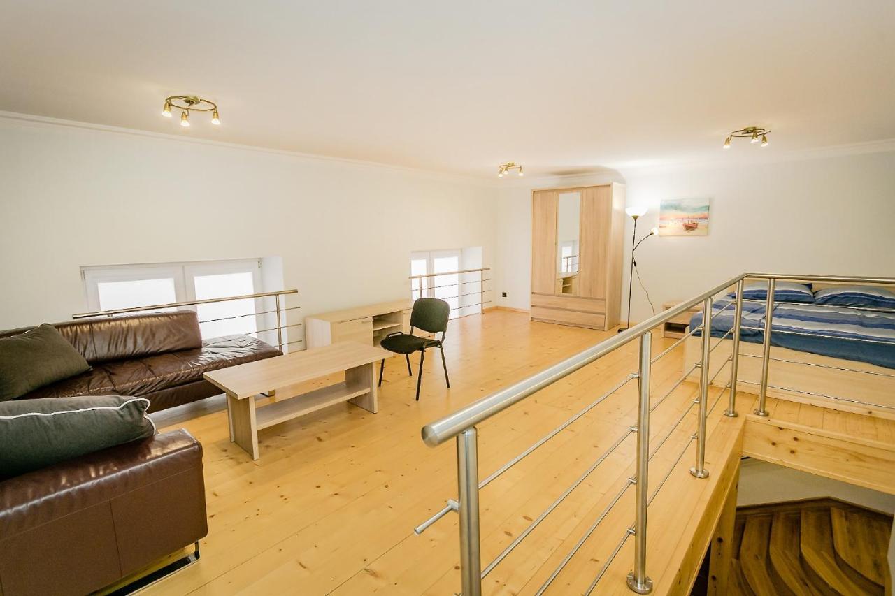 Apartament Stalowa Lägenhet Stalowa Wola Exteriör bild