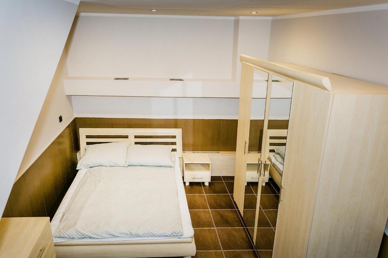 Apartament Stalowa Lägenhet Stalowa Wola Exteriör bild